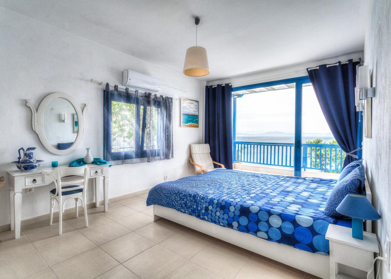 מקריגיאלוס Navy Greece Villa With Swimming Pool & Sea View מראה חיצוני תמונה